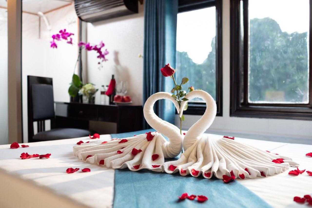 Charm Boutique Cruise Hotel Ha Long Luaran gambar